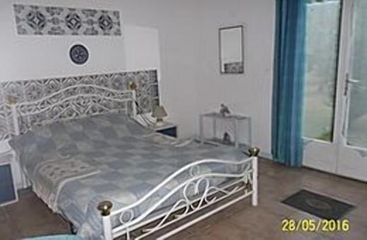 Mas Des Pins Bed and Breakfast Saint-Cyprien  Εξωτερικό φωτογραφία